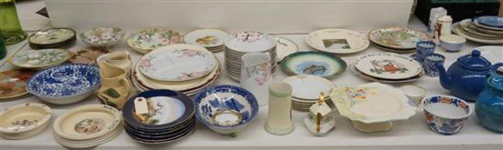 COLLECTION OF JAPANESE PORCELAIN  320502