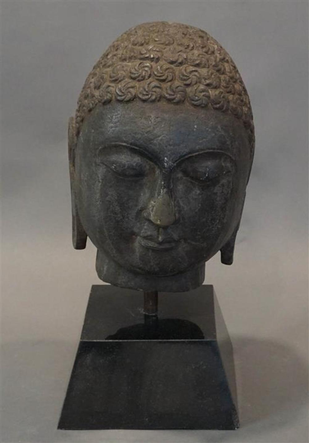 CHINESE CARVED STONE HEAD OF BUDDHA