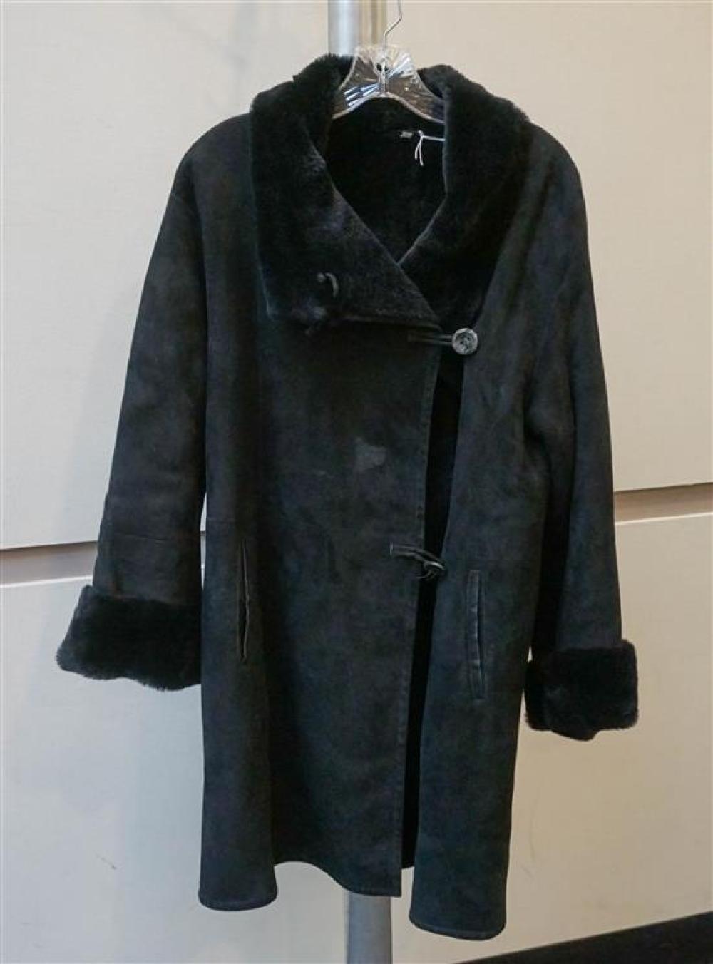 CRISTIANA BLACK DYED SHEARLING