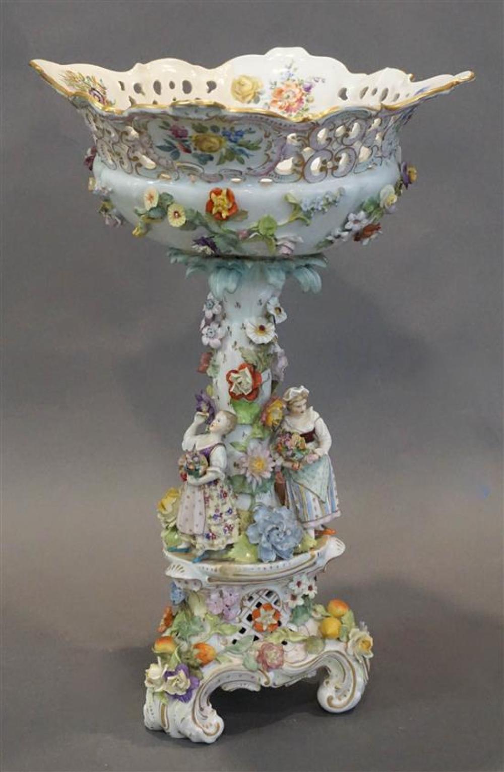 GERMAN FLORAL ENCRUSTED FIGURAL 3205cb