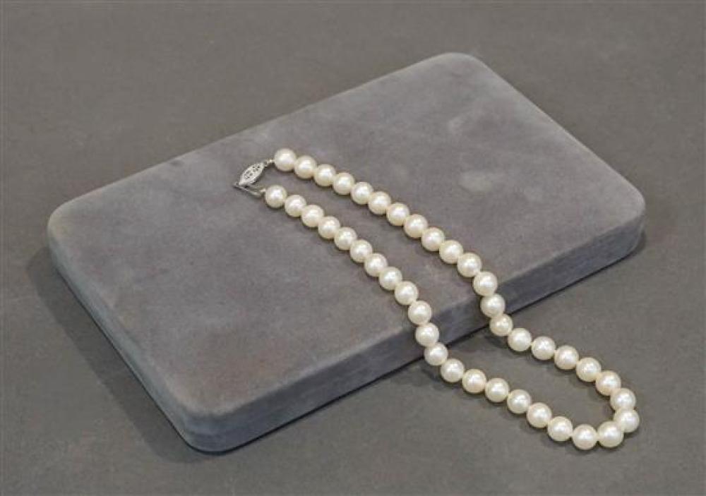 CULTURED PEARL NECKLACE APPROXIMATELY 320649