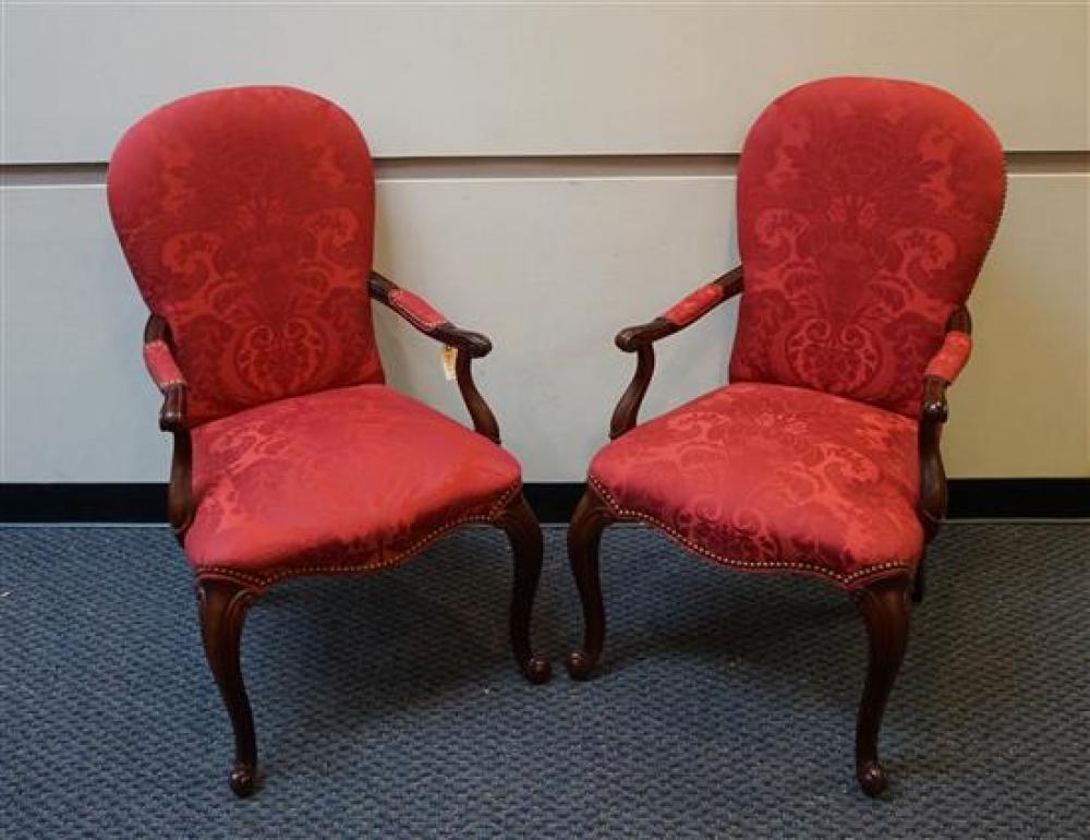 PAIR OF HICKORY CHAIR WASHINGTON 32070c