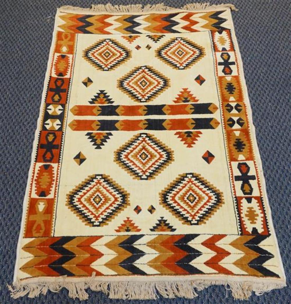 NATIVE AMERICAN STYLE SCATTER RUG,