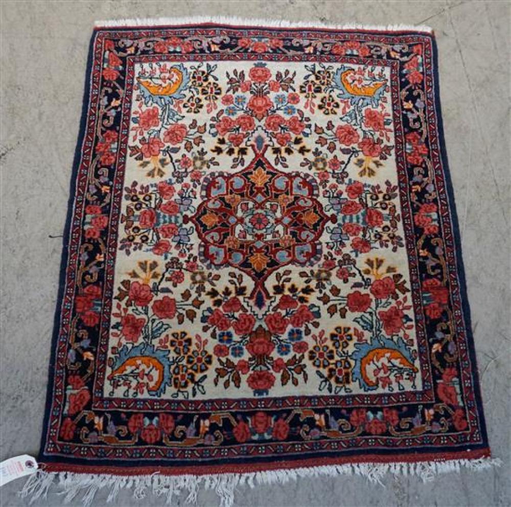 BIDJAR RUG, 2 FT 11 IN X 2 FT 4