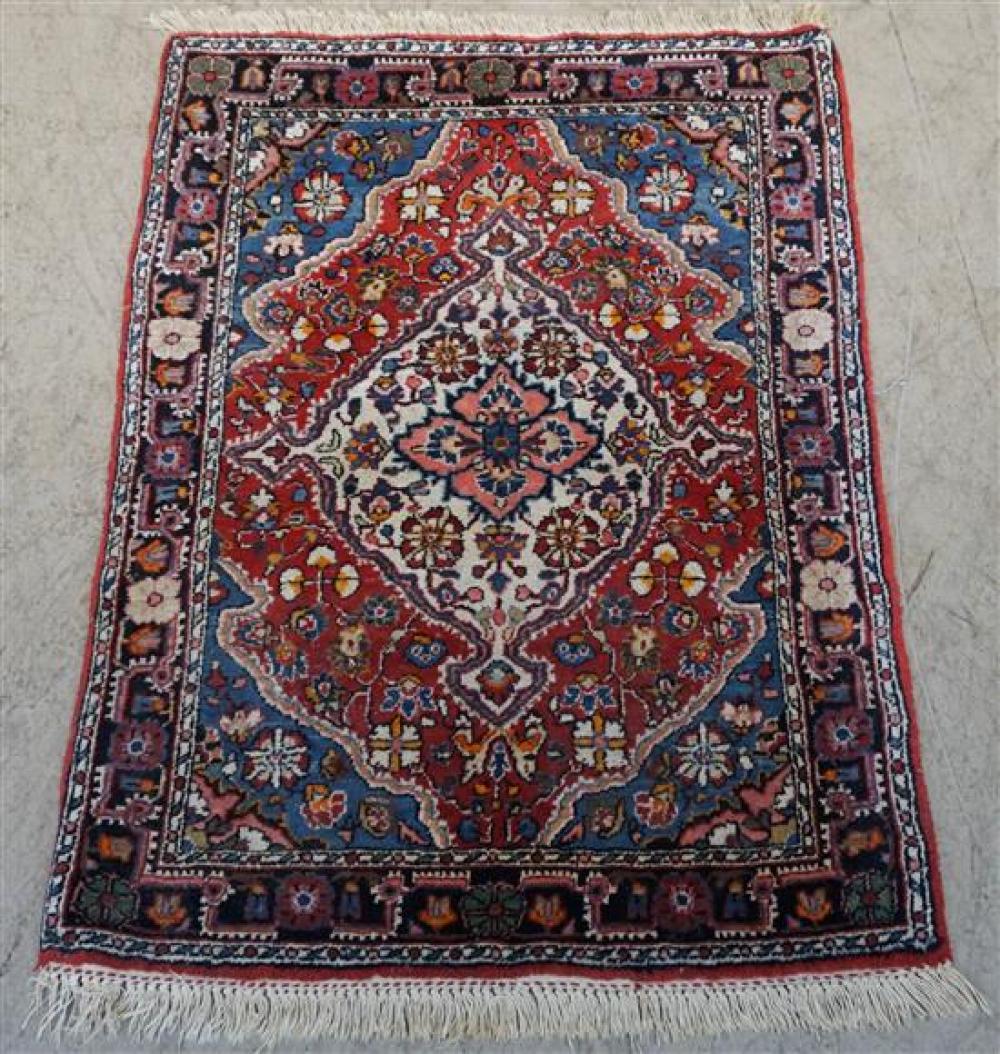 SAROUK RUG 3 FT X 2 FT 3 INSarouk 32076e