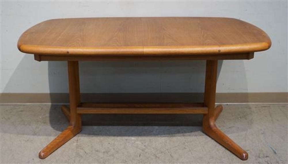 DANISH TEAK DINING TABLE WITH BUILT 3207f2