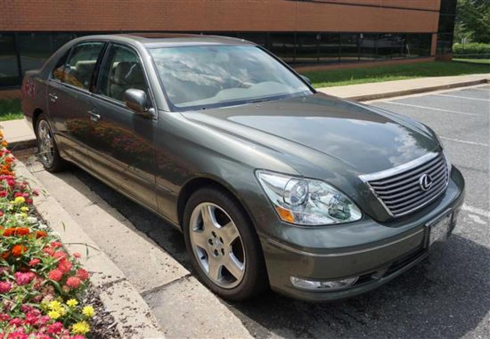 2005 LEXUS LS 430 FOUR-DOOR SEDAN, VIN