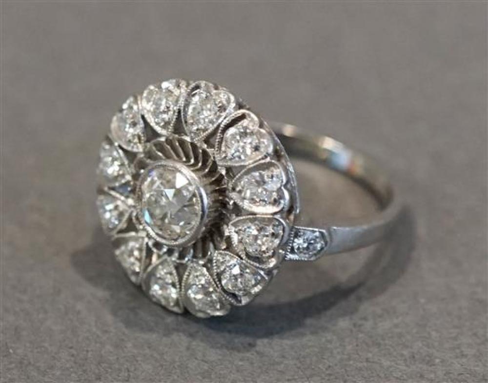 ART DECO PLATINUM AND DIAMOND RING  320839