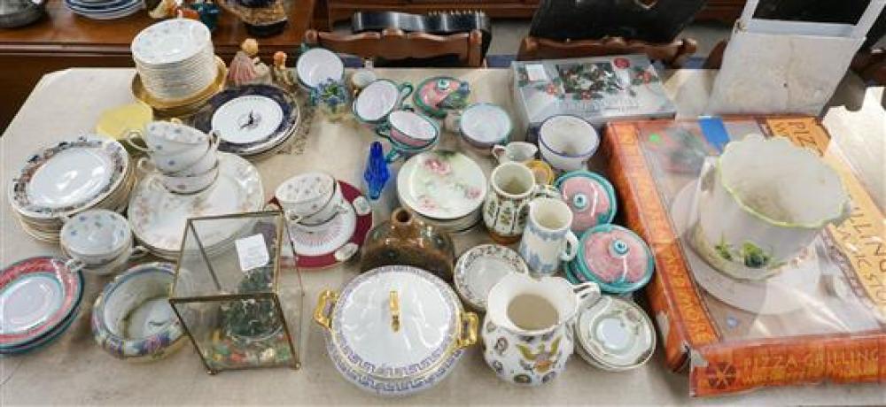 GROUP OF ASSORTED EUROPEAN PORCELAIN