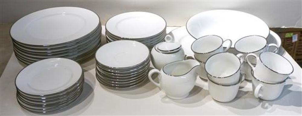 ROYAL DOULTON SIMPLE PLATINUM PORCELAIN