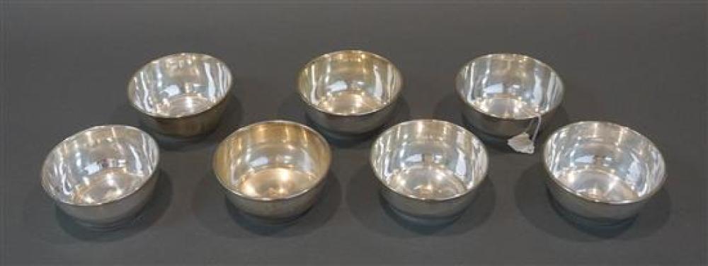 SET WITH SEVEN MANCHESTER STERLING SILVER