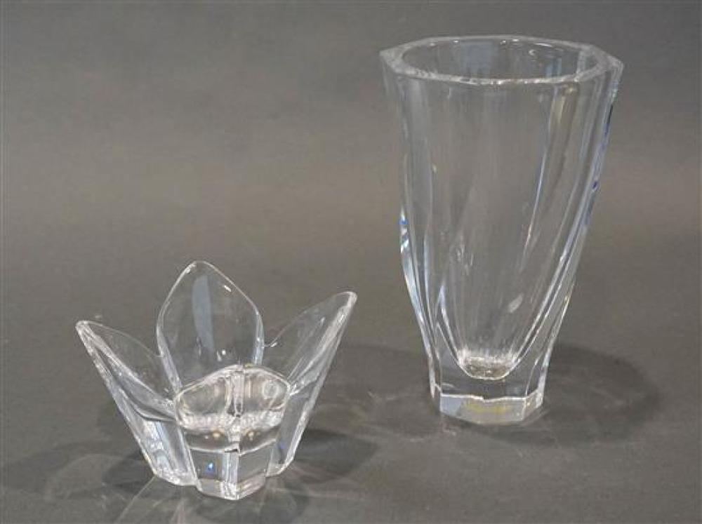 ORREFORS CRYSTAL VASE AND BON BONOrrefors 3209d0