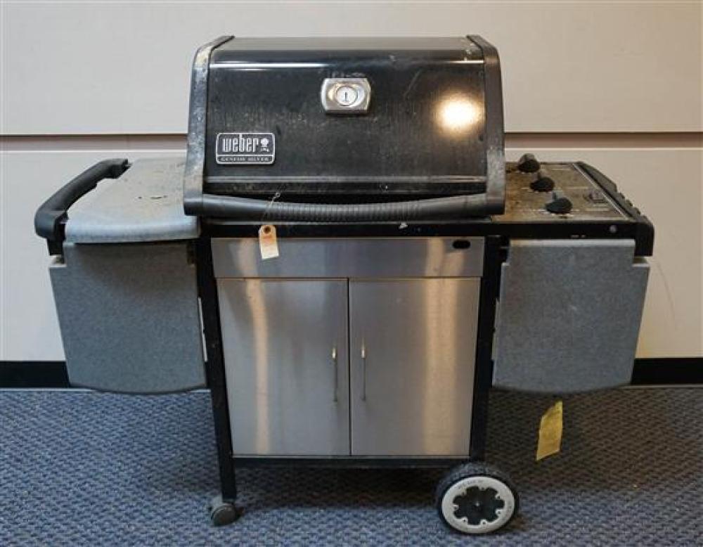 WEBER GENESIS SILVER GAS BAR-B-Q