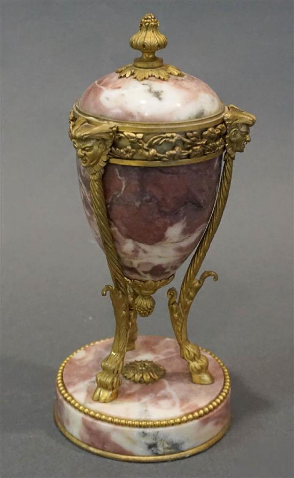 NAPOLEON III ORMOLU AND PINK MARBLE 320ab6