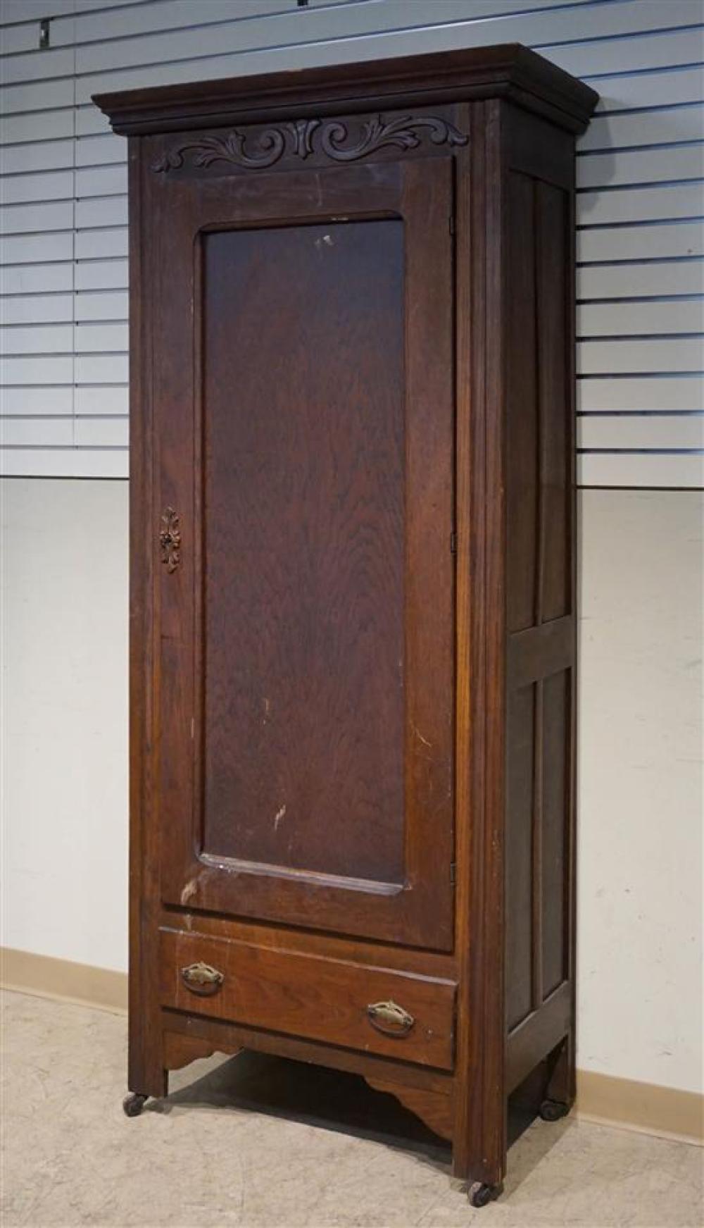 VICTORIAN PINE SINGLE-DOOR WARDROBE,