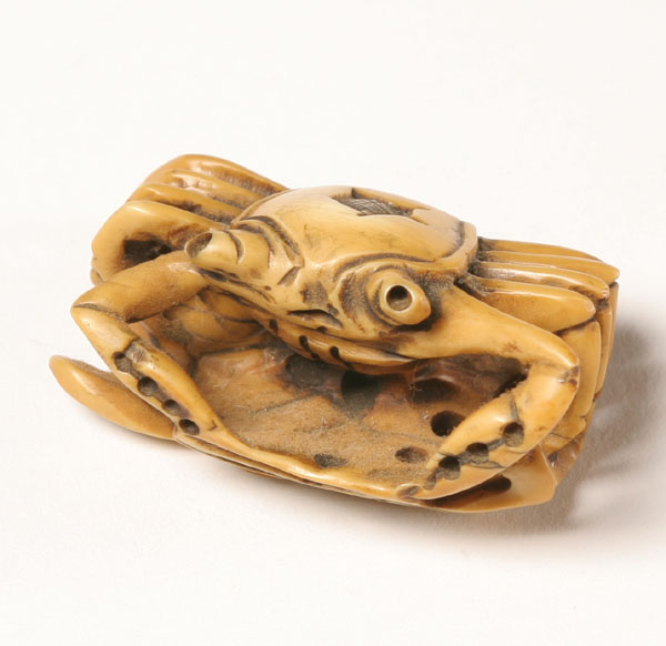 Japanese carved ivory netsuke crab.