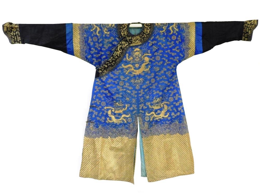 ASIAN: CHINESE BLUE SILK EMBROIDERED