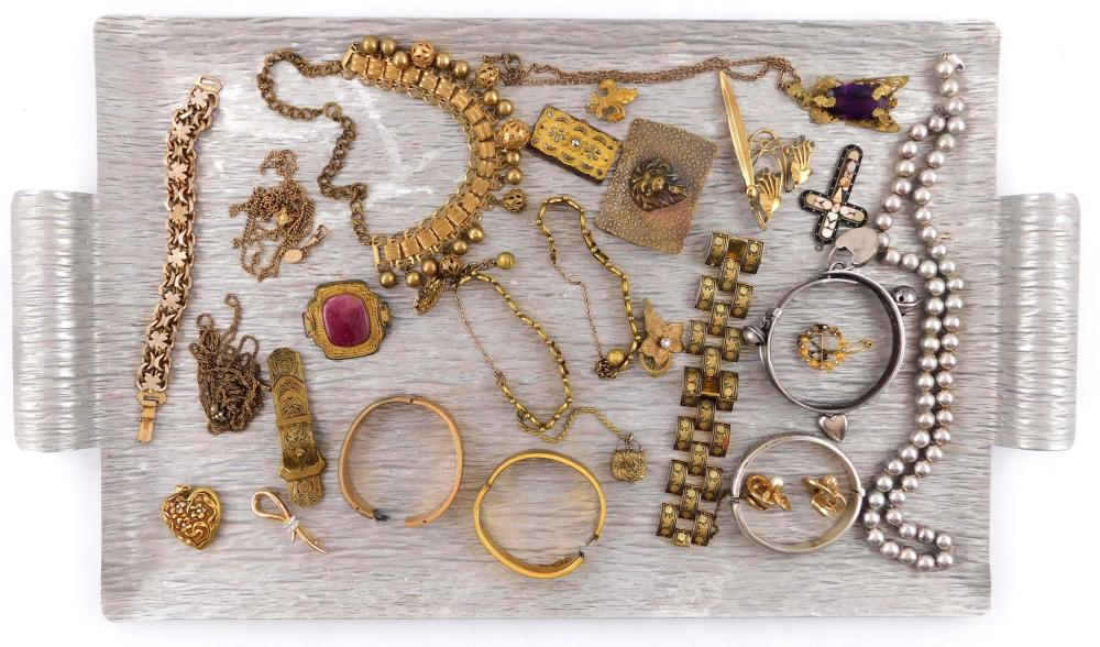 COSTUME JEWELRY 25 PIECES INCLUDING 31e899