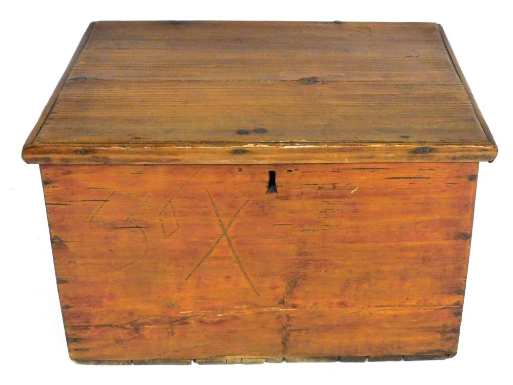 EARLY PINE HINGED LID BOX WITH