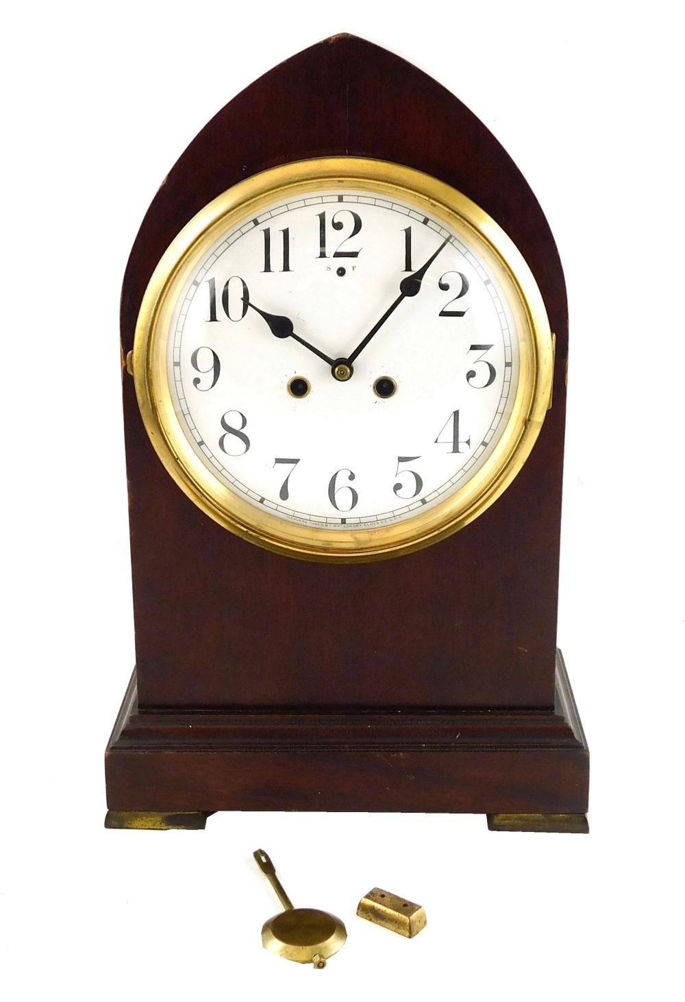 CLOCK TIME AND STRIKE MANTEL CLOCK 31ea21