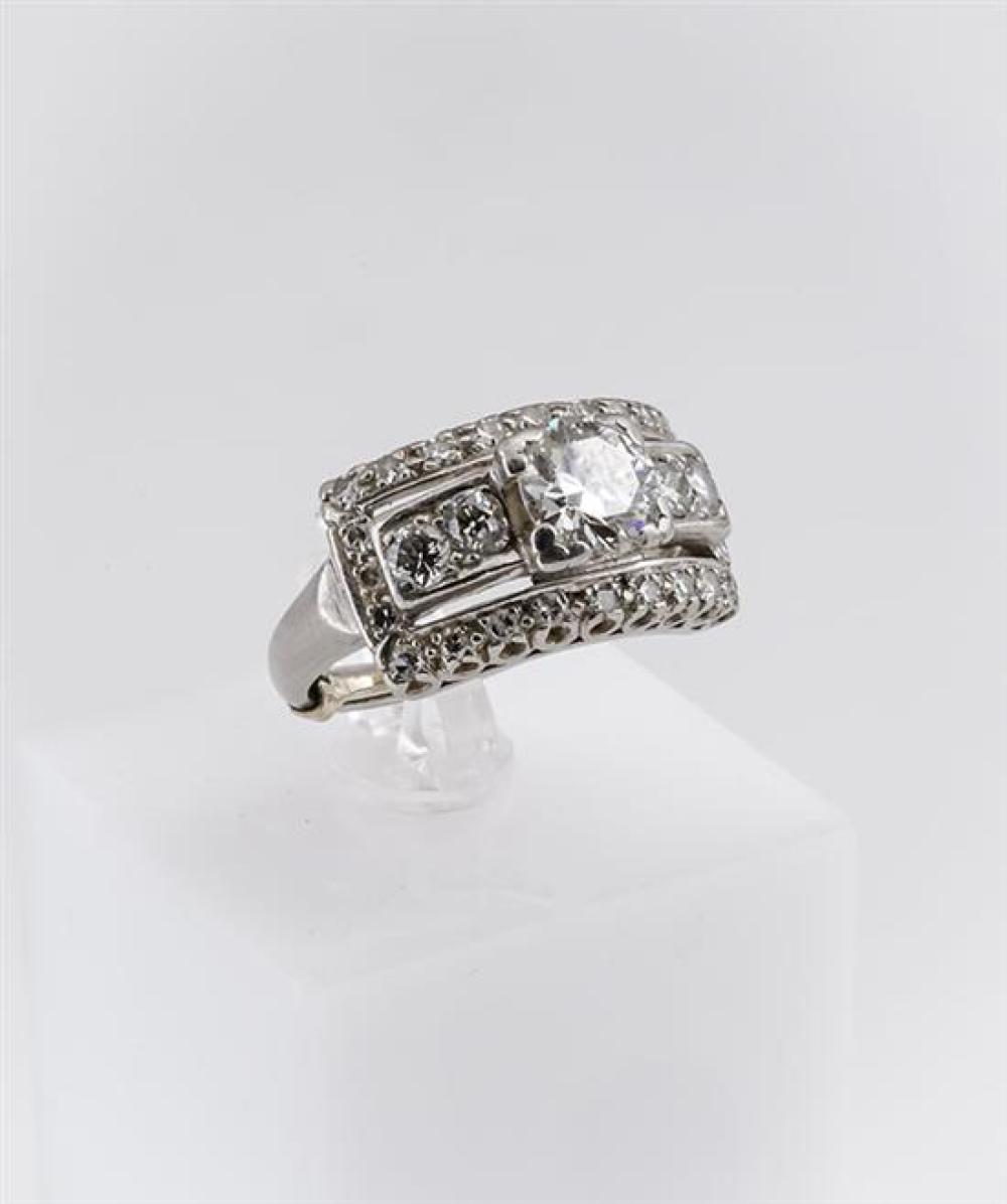 ART DECO PLATINUM AND DIAMOND RINGArt