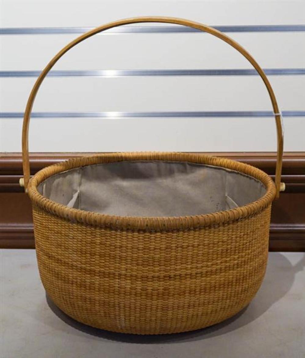 SHAKER TYPE WOVEN BASKET HEIGHT  31ed51