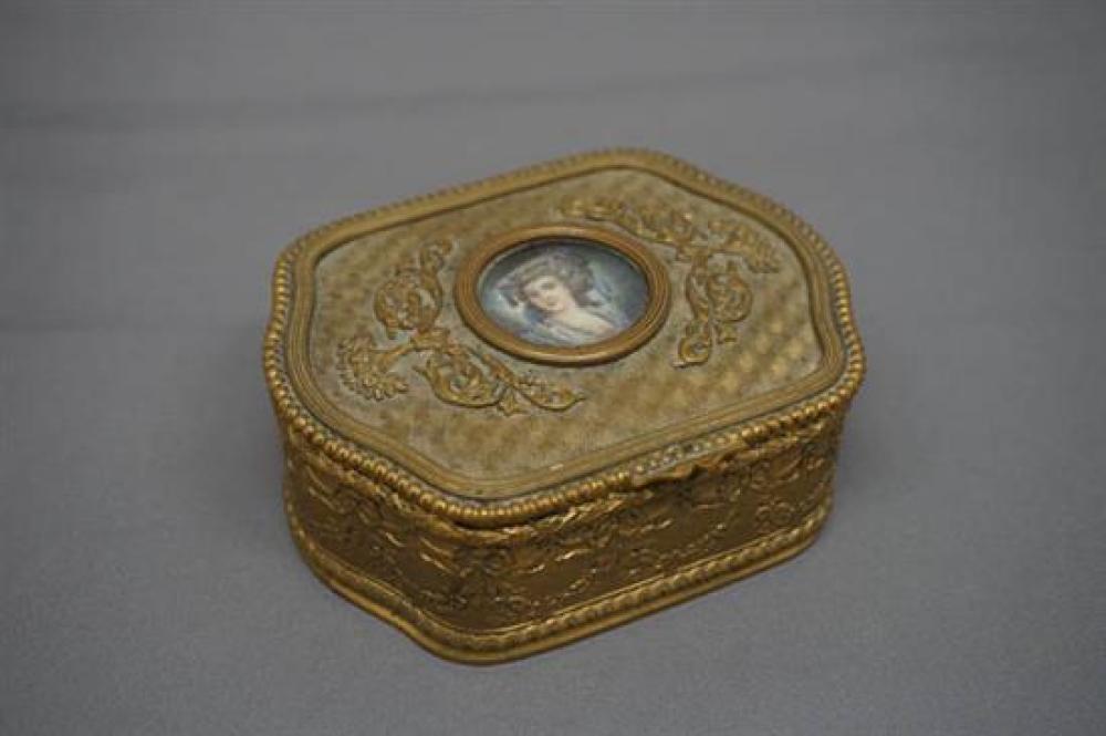 FRENCH ORMOLU AND MINIATURE HINGED 31ee7f