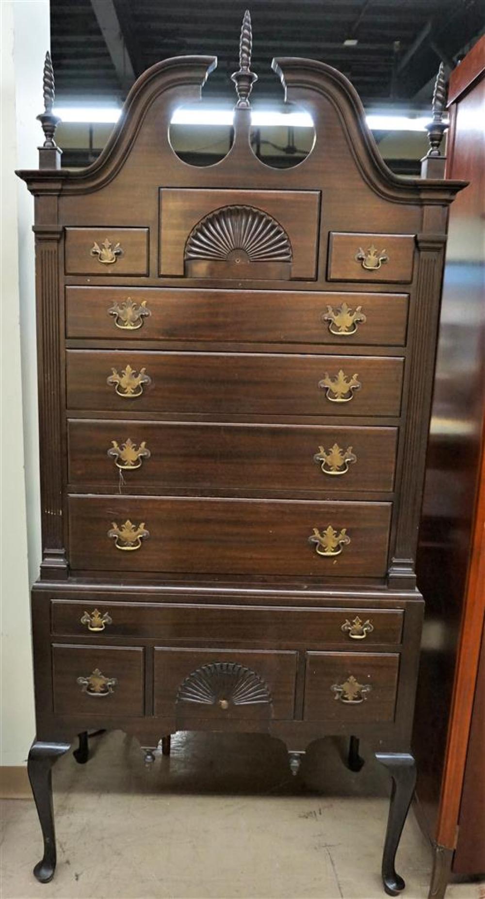 QUEEN ANNE STYLE MAHOGANY HIGHBOYQueen 31ef25