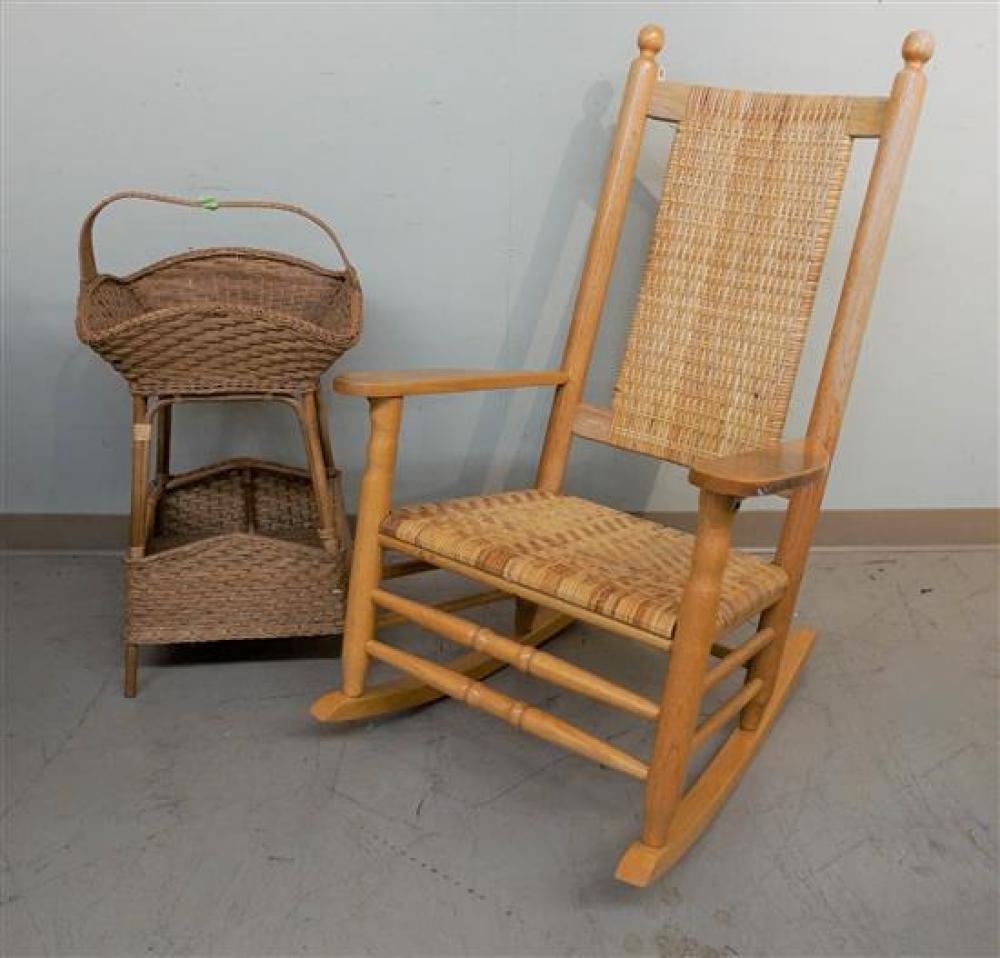 EARLY AMERICAN STYLE OAK ROCKER 31f035