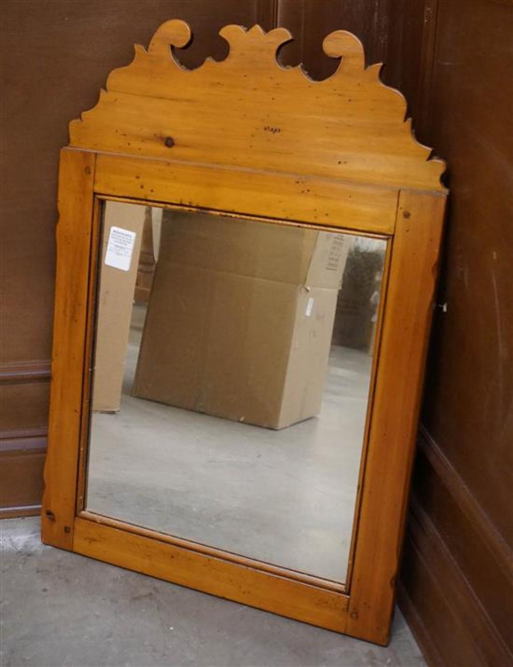 CHIPPENDALE STYLE PINE FRAME MIRROR  31f0de