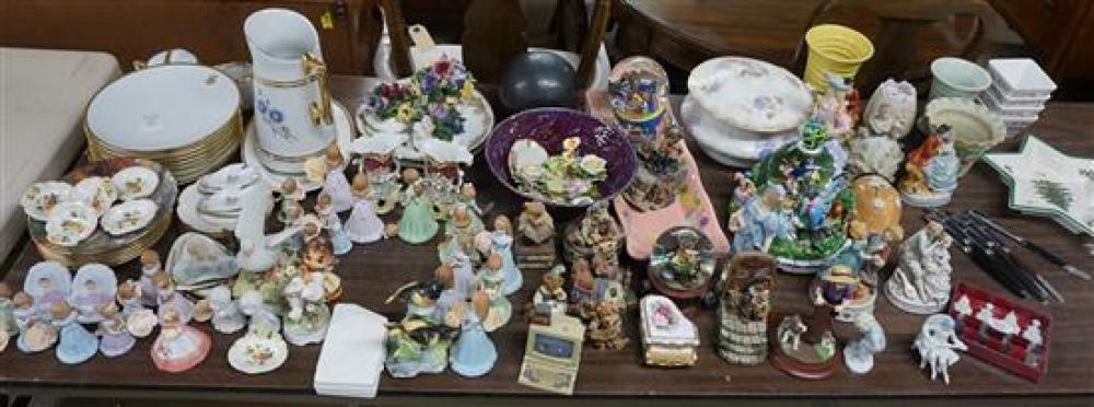 GROUP OF FIGURINES, SNOW GLOBES,
