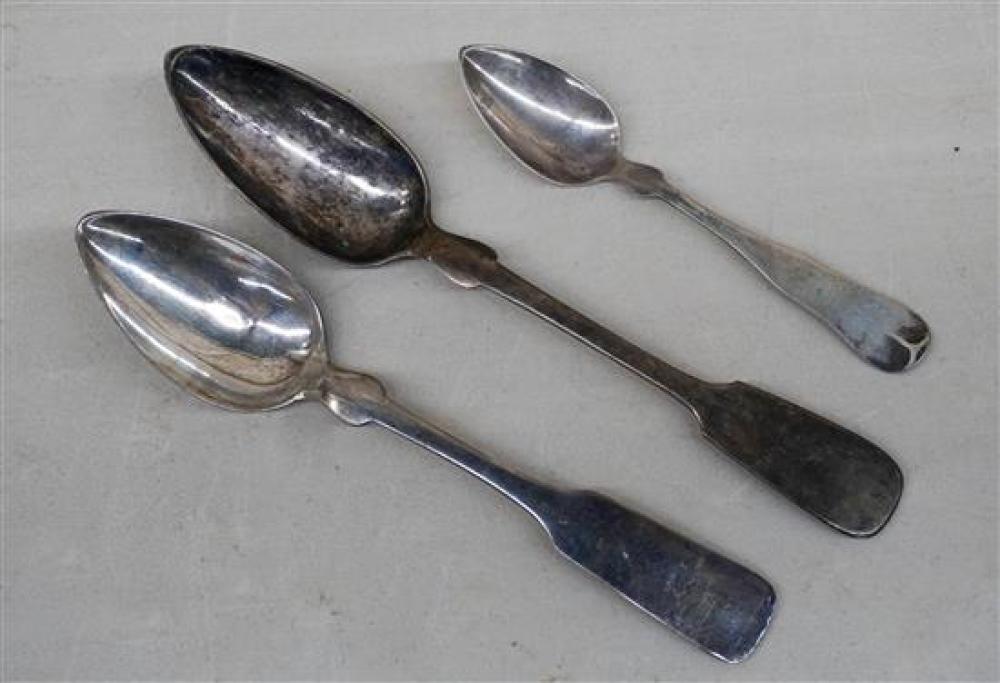 AMERICAN SILVER TEASPOON AND TWO 31f128