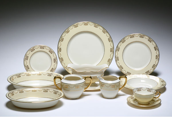 Lenox Antoinette china service 4fe92