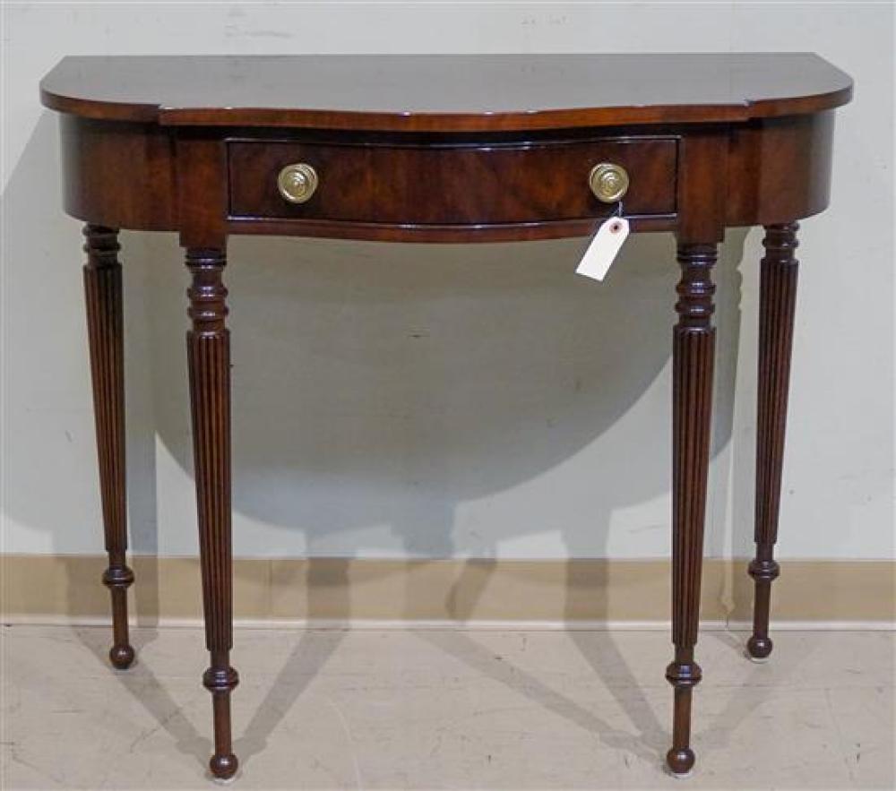 STATTON FEDERAL STYLE CHERRY CONSOLE 31f1c7