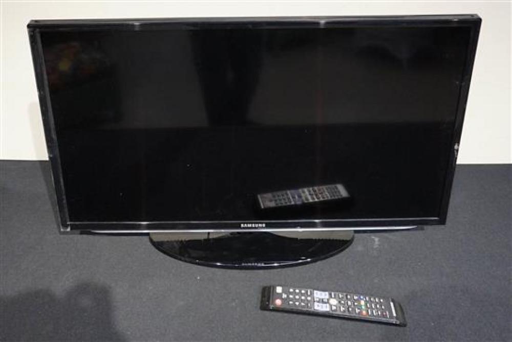 SAMSUNG 32-INCH TELEVISION WITH