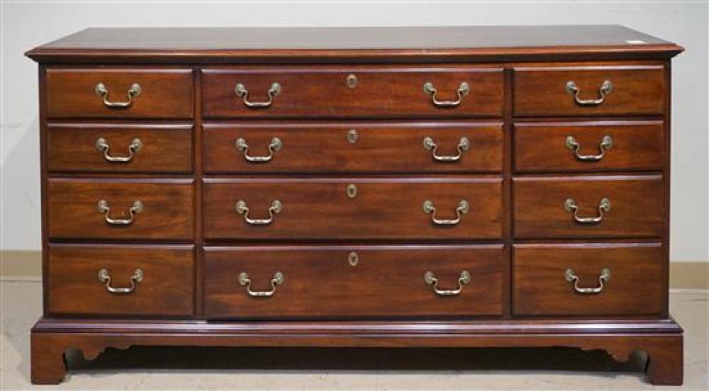 EARLY AMERICAN STYLE CHERRY AND MAHOGANY