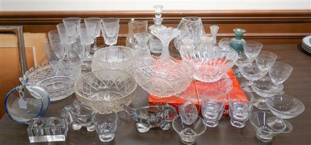 GROUP OF ASSORTED CRYSTAL AND GLASS 31f2c6