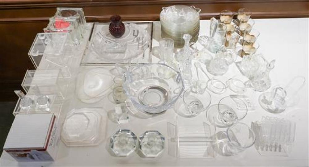 GROUP OF ASSORTED GLASS AND ACRYLIC 31f32e