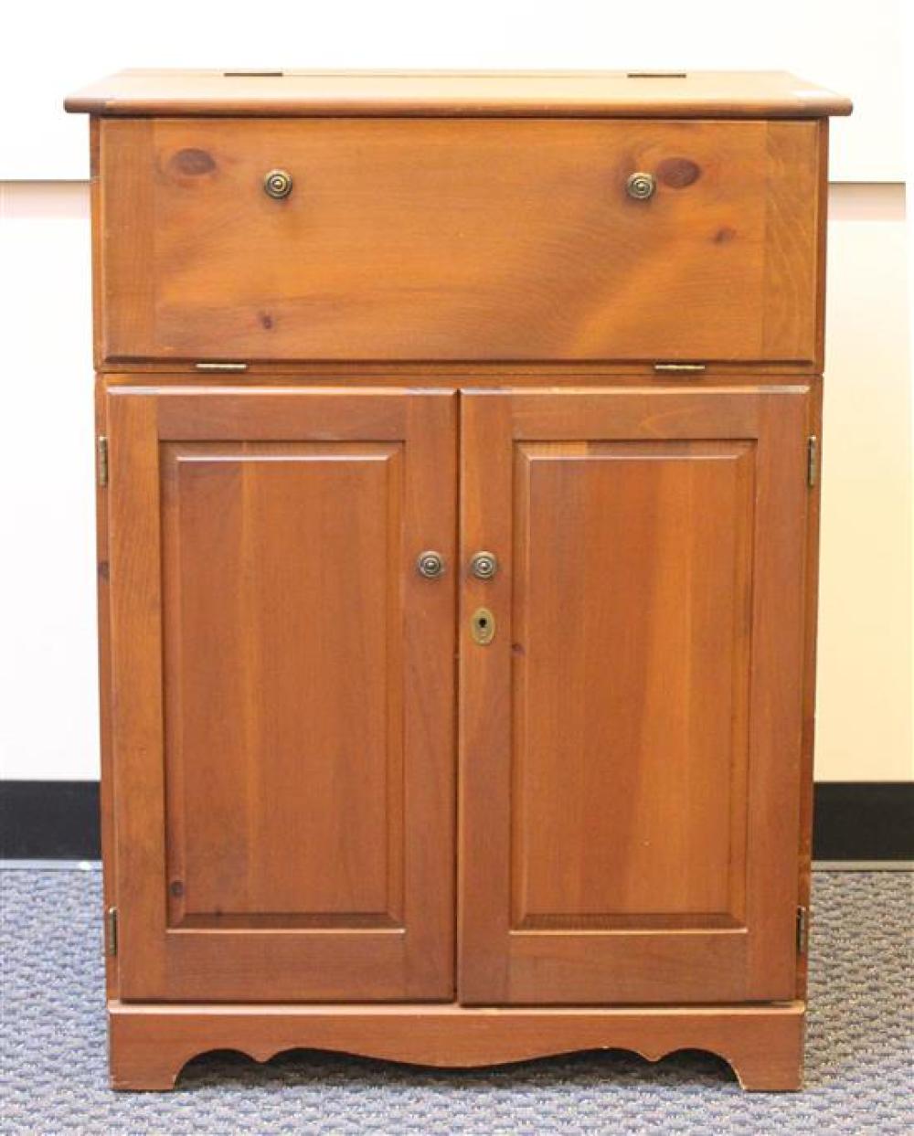 EARLY AMERICAN STYLE KNOTTY PINE 31f3a0