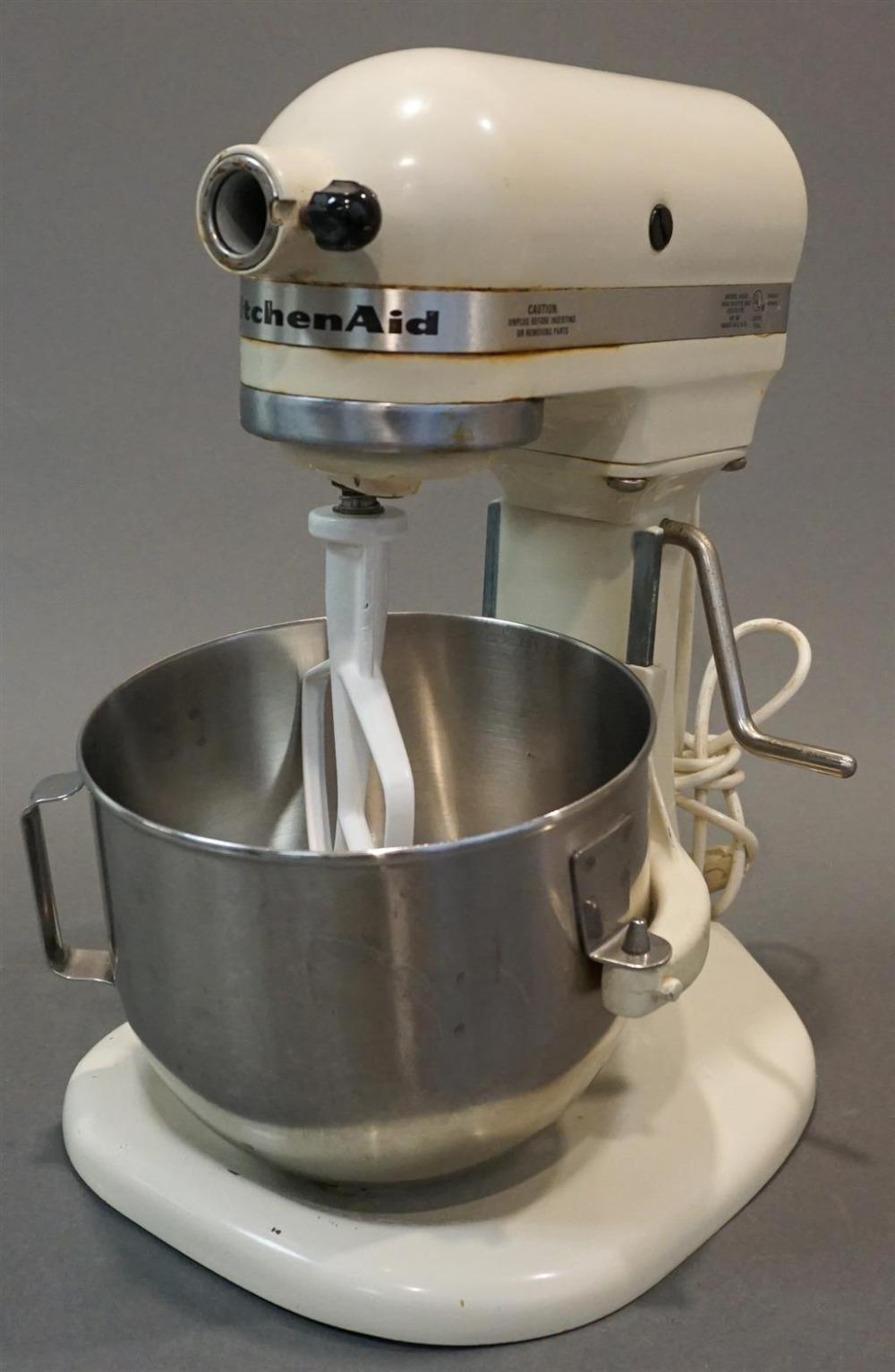 KITCHENAID ELECTRIC MIXERKitchenAid