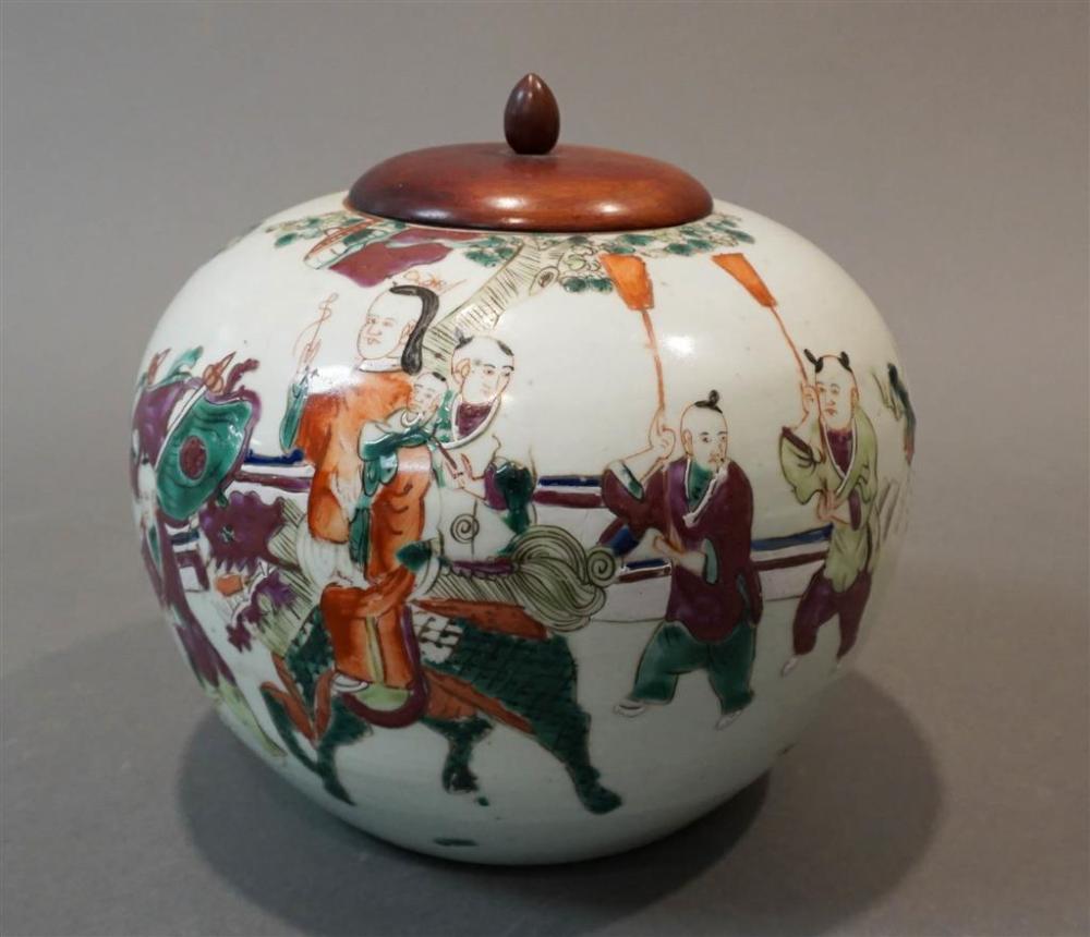 CHINESE PORCELAIN GINGER JAR, HEIGHT: