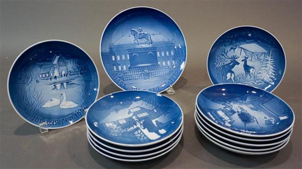 TWELVE BING & GRONDAHL ANNUAL PLATES,