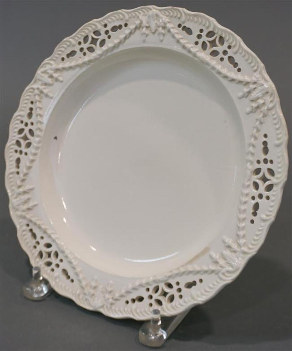 LEEDS CREAMWARE PIERCED BORDER 321fa0