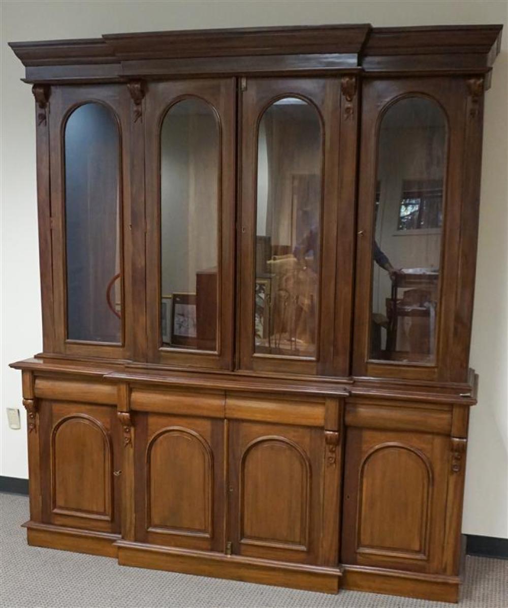 VICTORIAN RENAISSANCE STYLE WALNUT 3220df