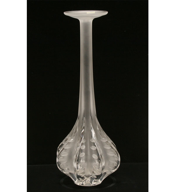 Lalique Claude frosted art glass vase,