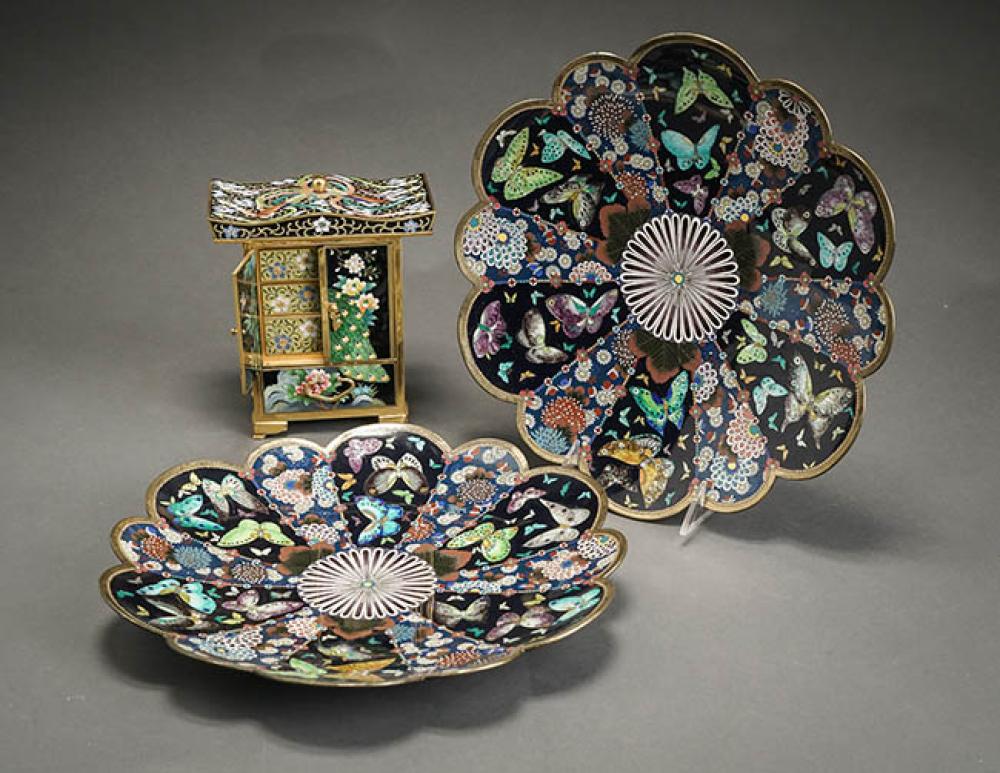 JAPANESE CLOISONN ENAMEL KODANSU 32228f