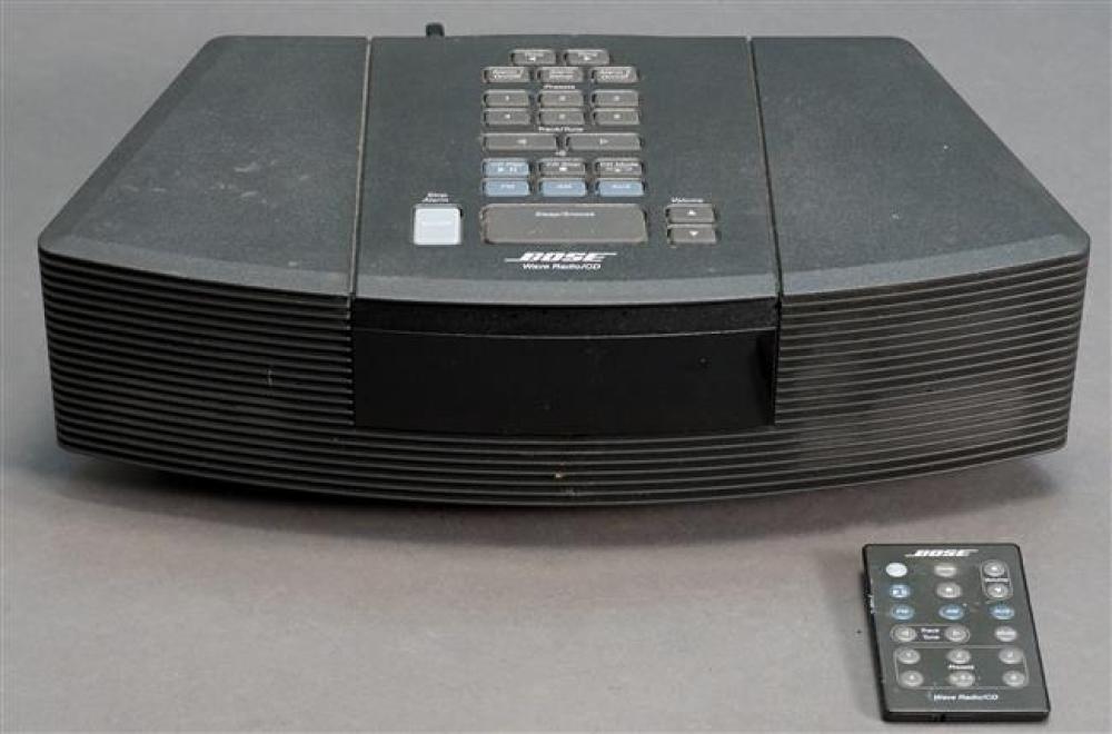 BOSE 'WAVE' RADIO/CD PLAYER WITH