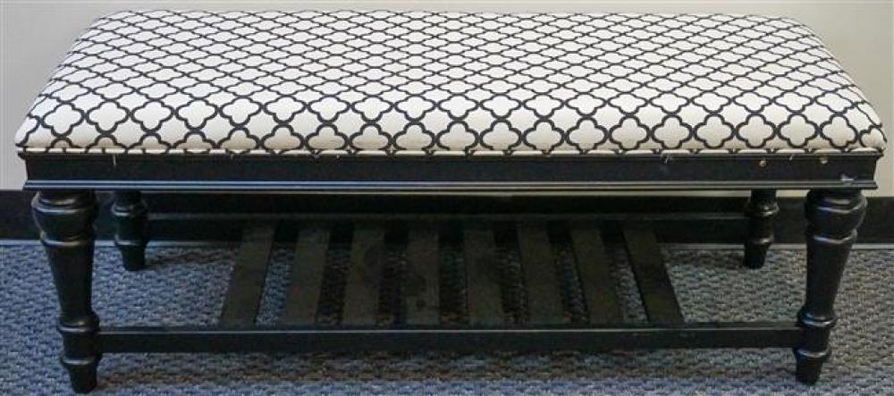 CONTEMPORARY EBONIZED UPHOLSTERED 3223ce