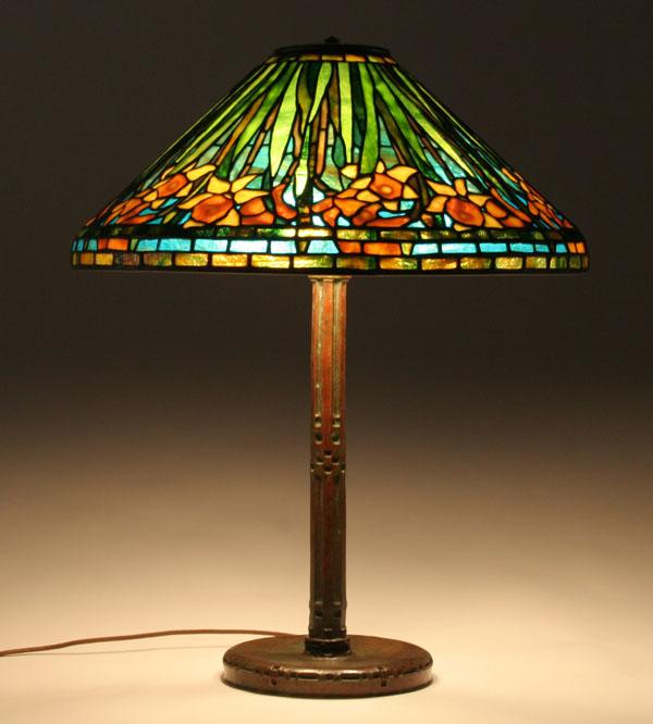 Leaded glass and bronze table lamp in