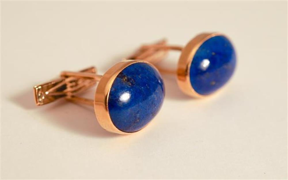 PAIR 14 KARAT YELLOW GOLD LAPIS 322518